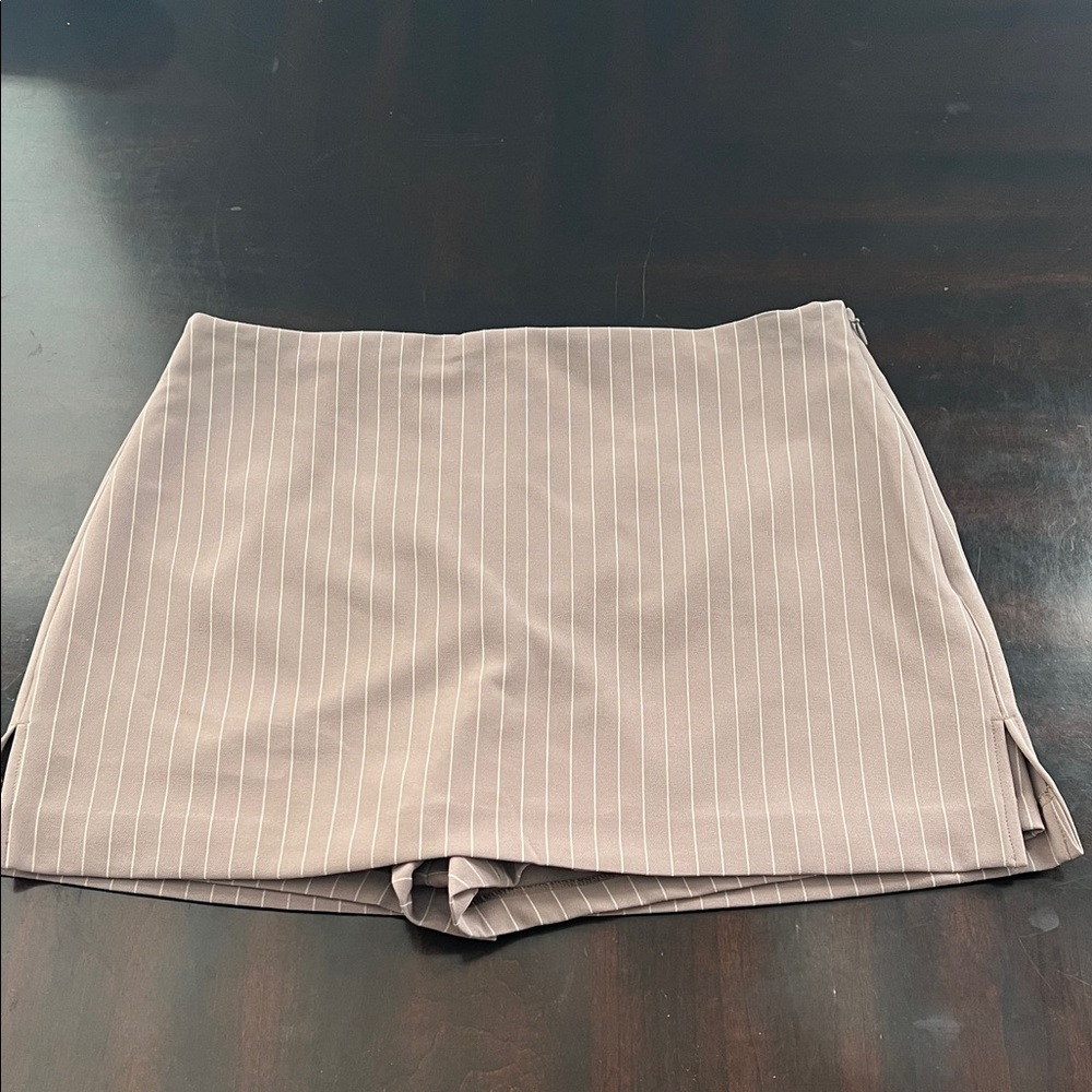 Brand be with tag! Express Taupe Pinstripe Skort